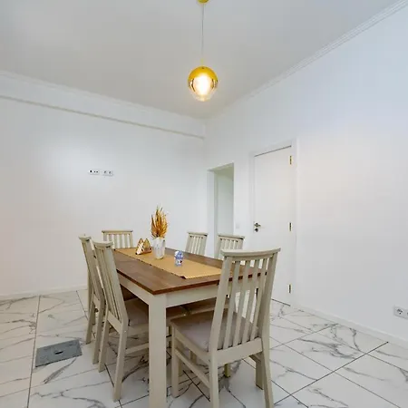 D. Joao, 2 Quartos A 500m Da Apartman Quarteira